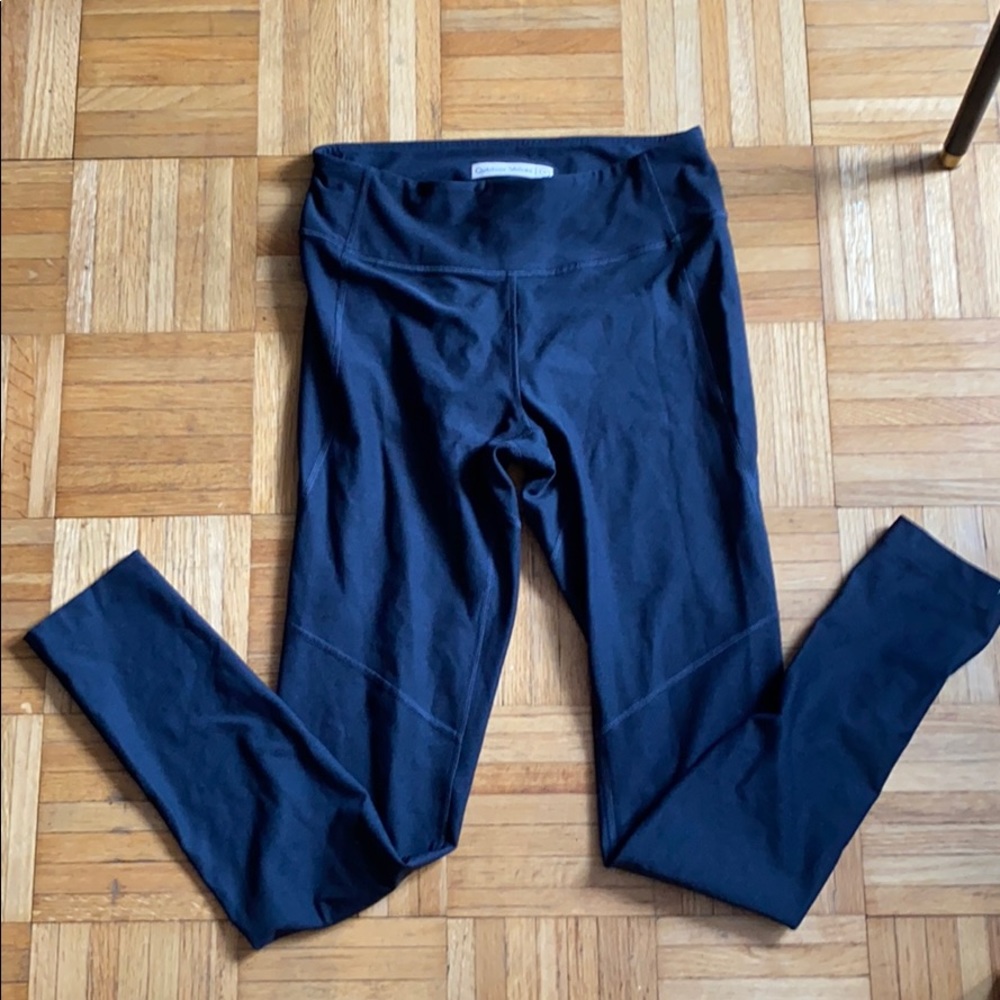 Outdoor Voices Gray Leggings Size M